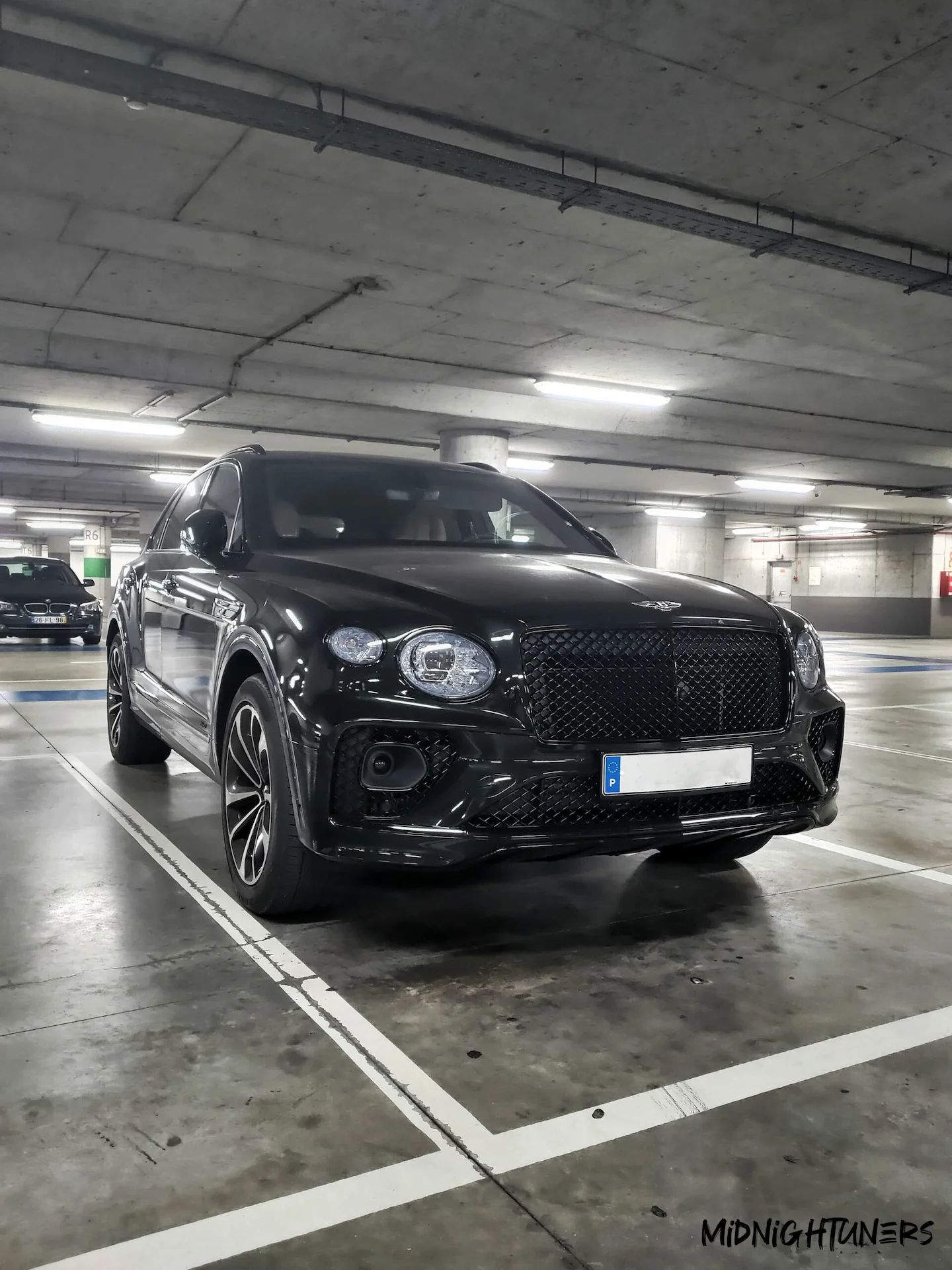 Bentley Bentayga Hybrid